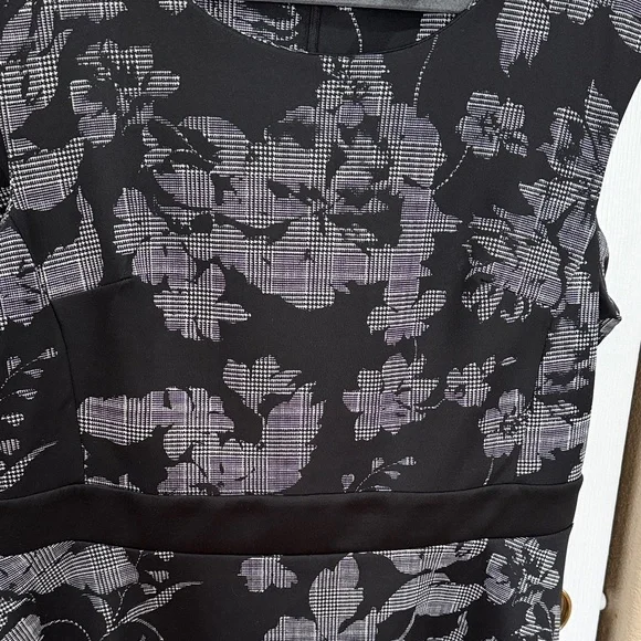 AA Studio Floral and hound tooth Black and Gray Dress size 18 - Picture 3 of 8